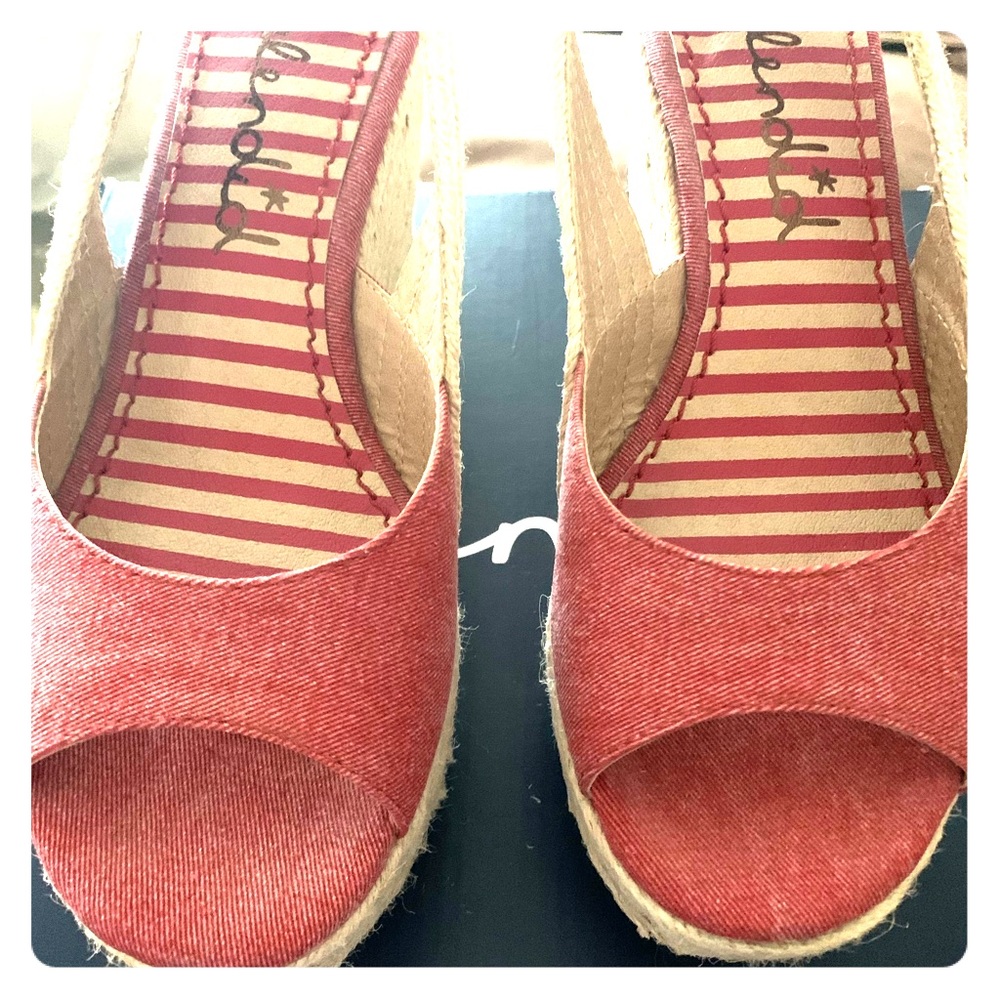 Splendid Wedge Sandals